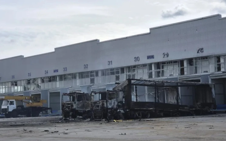 У Києві постраждав центральний склад запчастин Stellantis